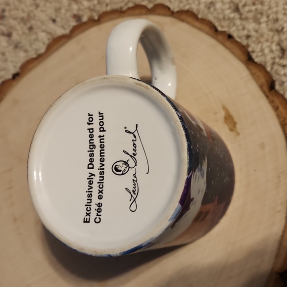 Laura Secord Winter House & Snow Design Mug - Picture 5 of 5